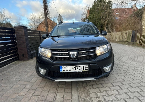 Dacia Sandero cena 35700 przebieg: 59664, rok produkcji 2016 z Malbork małe 781